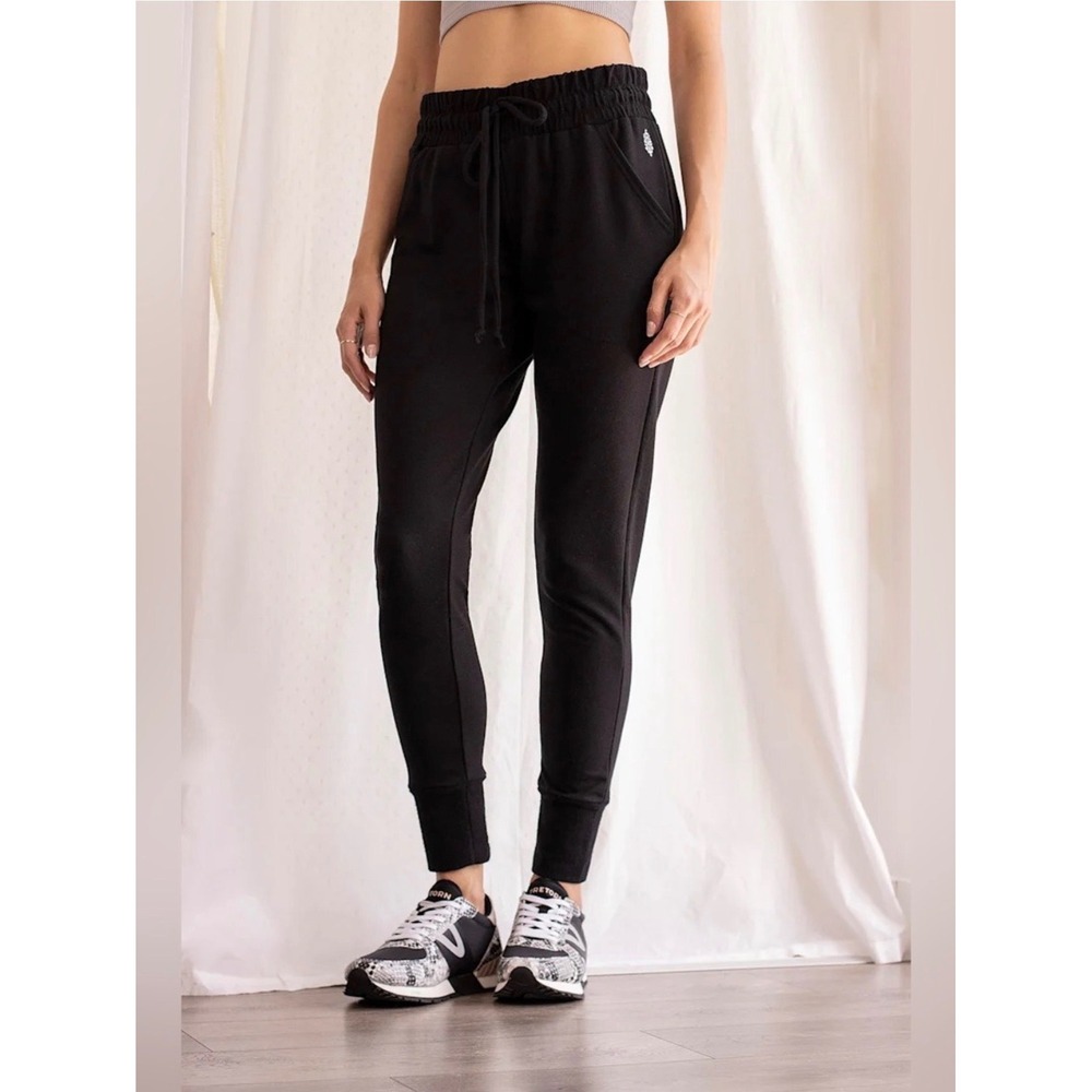 Free People Movement Sunny Jogger Sweatpants Black Women's XS Athleisure
